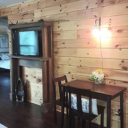 Cameron'S Cottage At The Lake Tallassee Bagian luar foto
