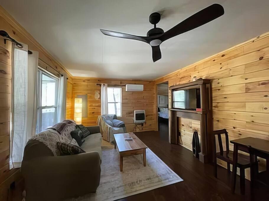 Cameron'S Cottage At The Lake Tallassee Bagian luar foto